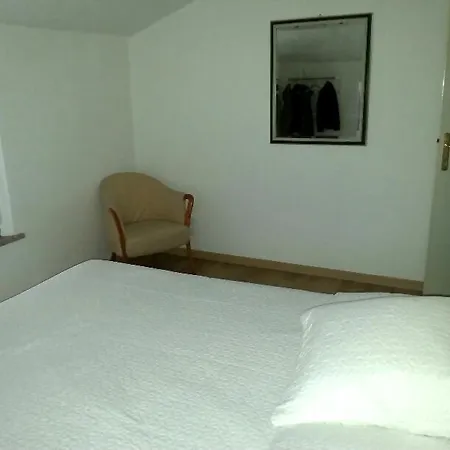 Riva San Vito 2 *
