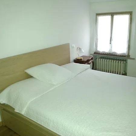 Riva San Vito 2 Apartment *